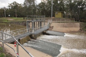 Willandra weir regulator off-take 13 June 2013
